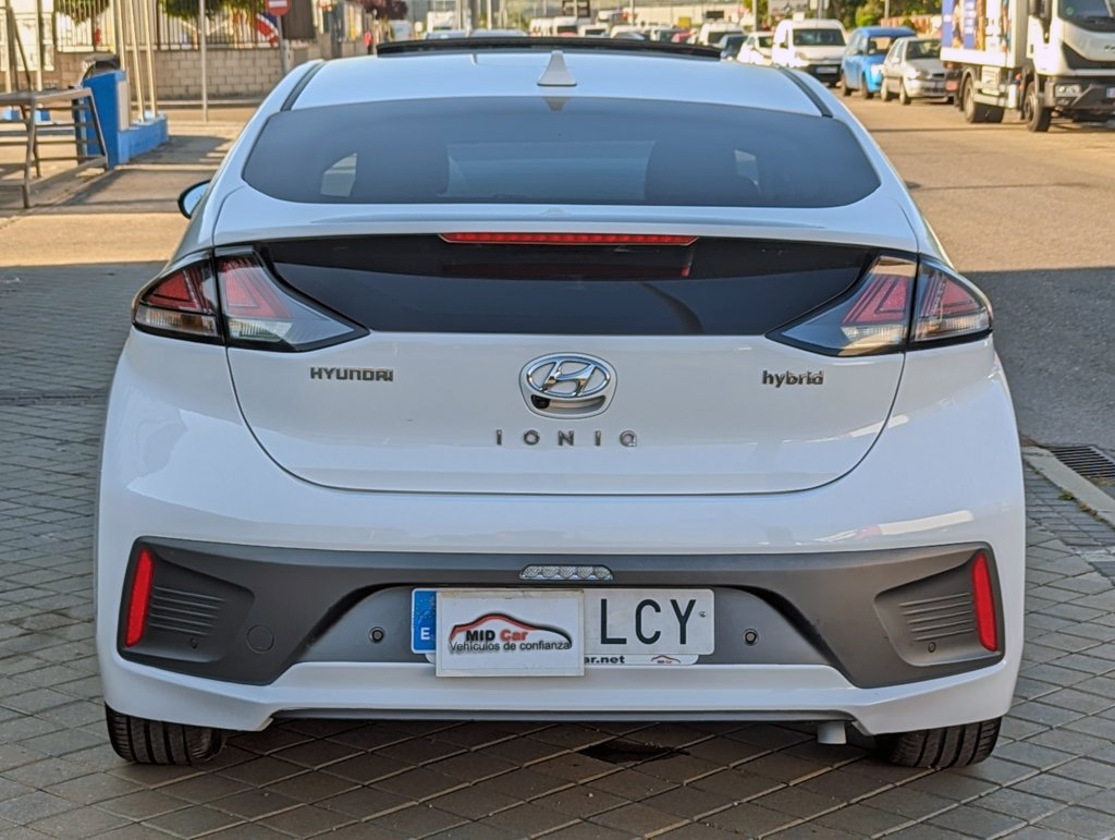 MIDCar coches ocasión Madrid Hyundai  Ioniq 1.6 GDI HEV Style DT Hybrido