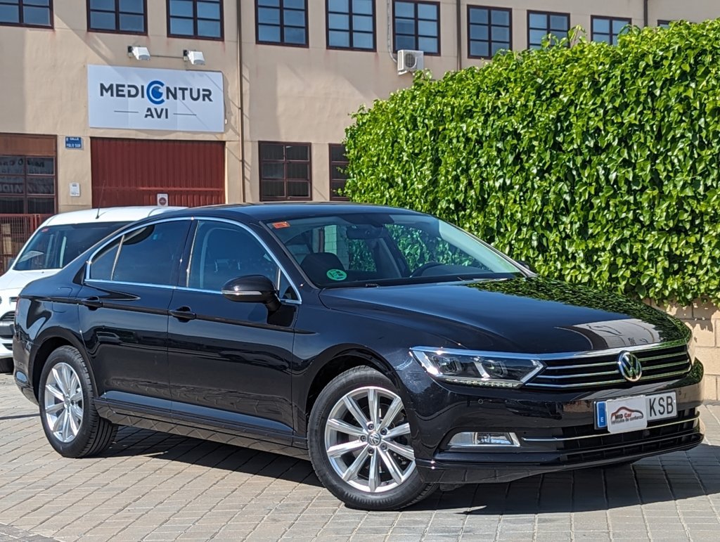 MIDCar coches ocasión Madrid Vw Passat 2.0Tdi DSG7 Nacional