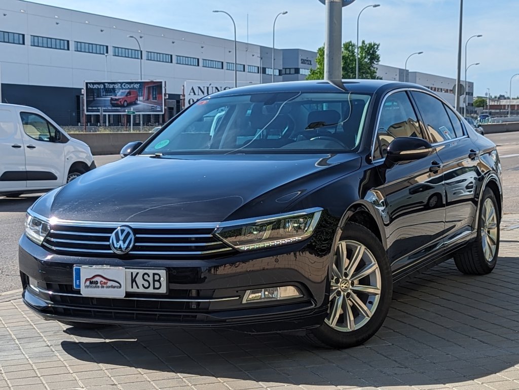 MIDCar coches ocasión Madrid Vw Passat 2.0Tdi DSG7 Nacional