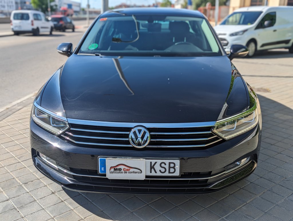 MIDCar coches ocasión Madrid Vw Passat 2.0Tdi DSG7 Nacional