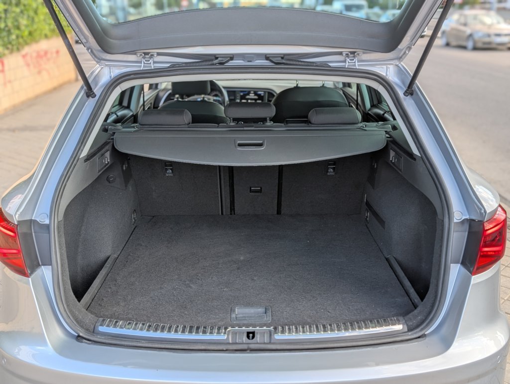 MIDCar coches ocasión Madrid Seat Leon  ST 1.5 EcoTGI 110kW DSG-7 S&S Xcellence Etiqueta ECO Nacional Unico dueño