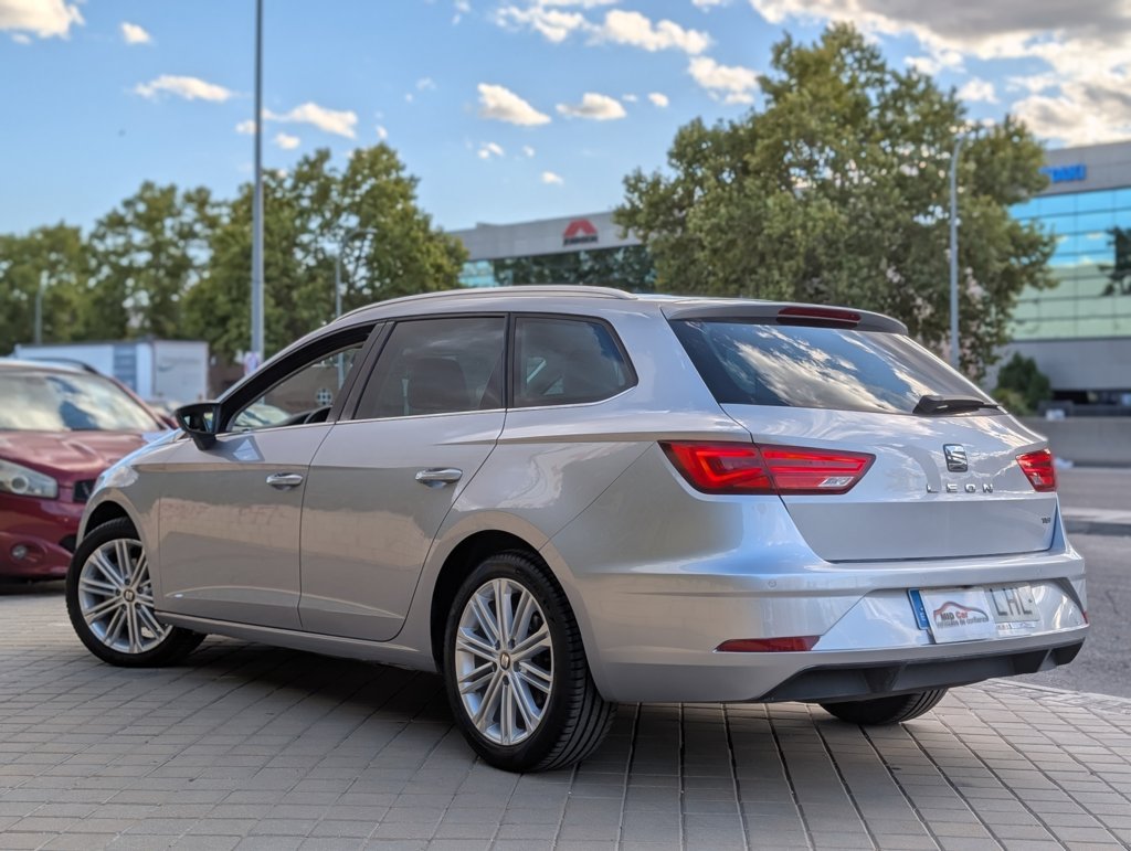 MIDCar coches ocasión Madrid Seat Leon  ST 1.5 EcoTGI 110kW DSG-7 S&S Xcellence Etiqueta ECO Nacional Unico dueño