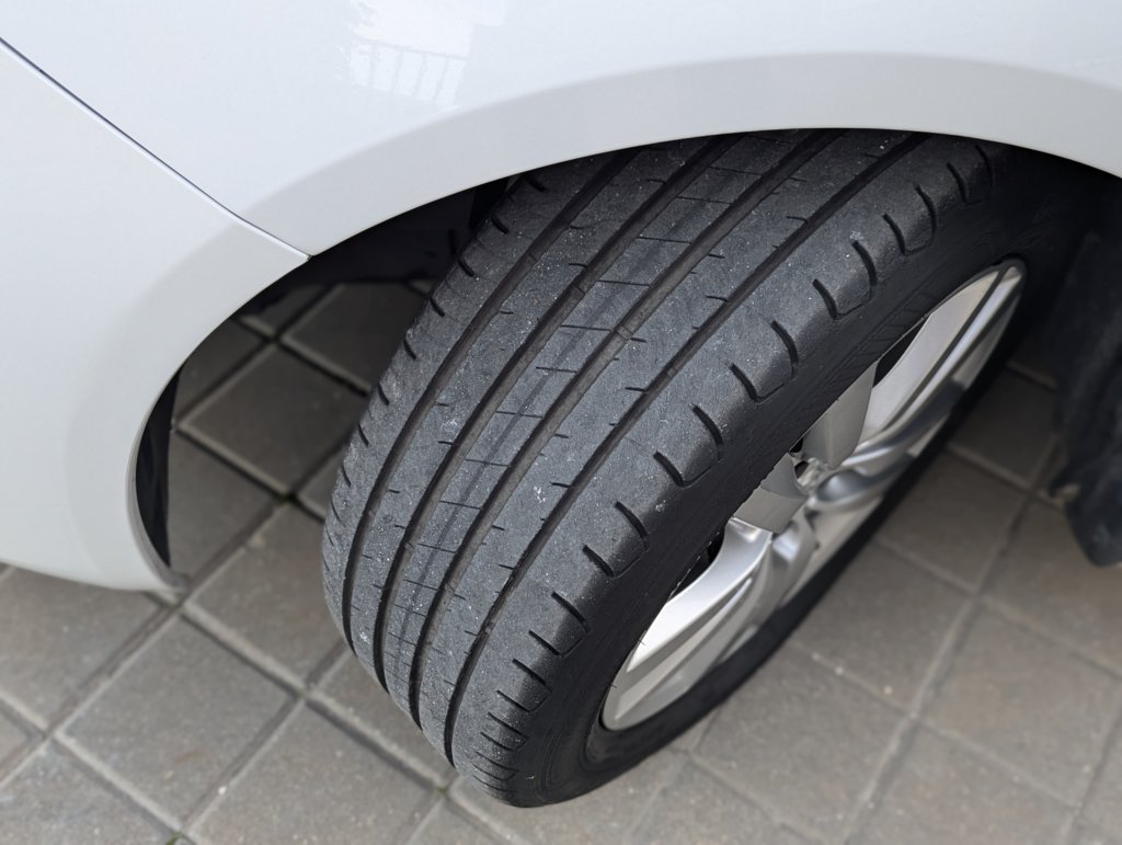 MIDCar coches ocasión Madrid Peugeot 308 Allure BlueHDi Auto S&S EAT8 130Cv Etiqueta medioambiental C IVA y Garantía Inc Nacional