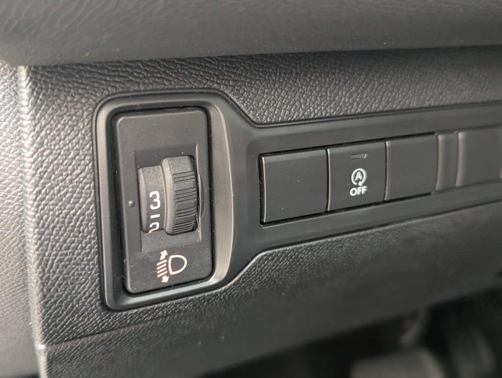 MIDCar coches ocasión Madrid Peugeot 308 Allure BlueHDi Auto S&S EAT8 130Cv Etiqueta medioambiental C IVA y Garantía Inc Nacional