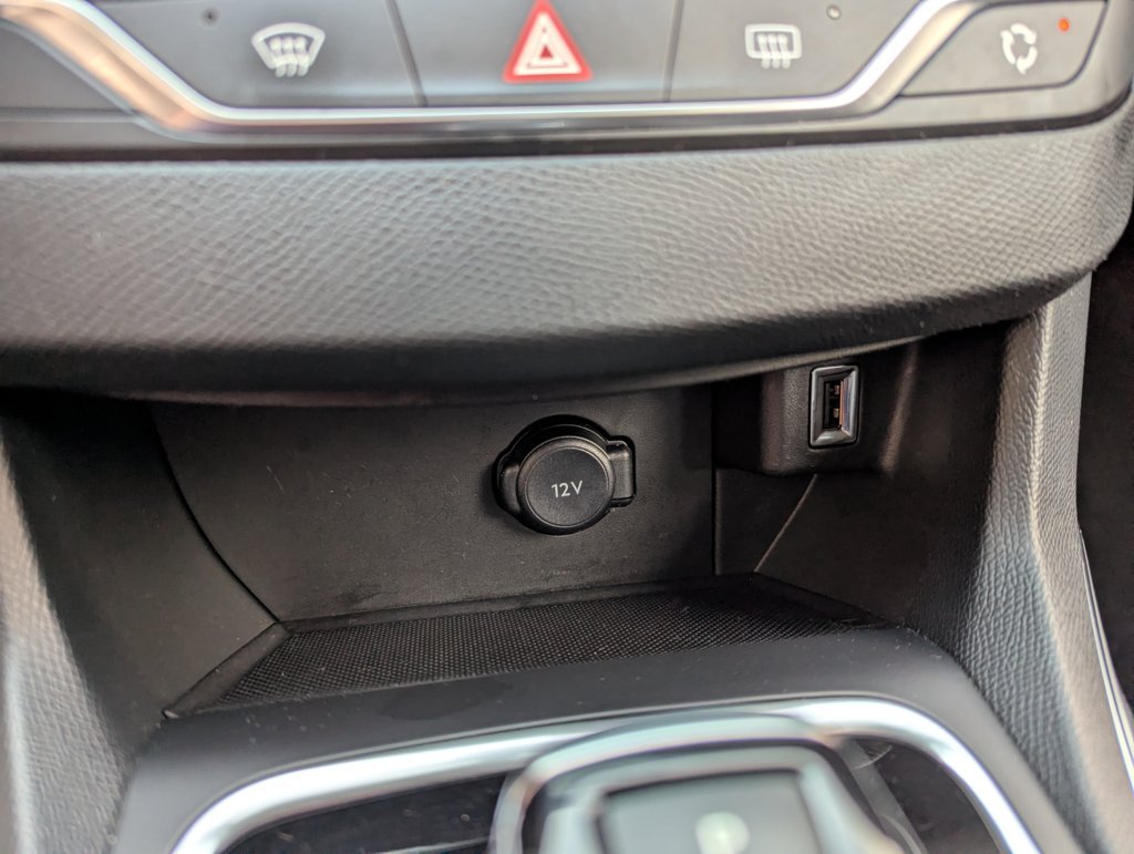 MIDCar coches ocasión Madrid Peugeot 308 Allure BlueHDi Auto S&S EAT8 130Cv Etiqueta medioambiental C IVA y Garantía Inc Nacional