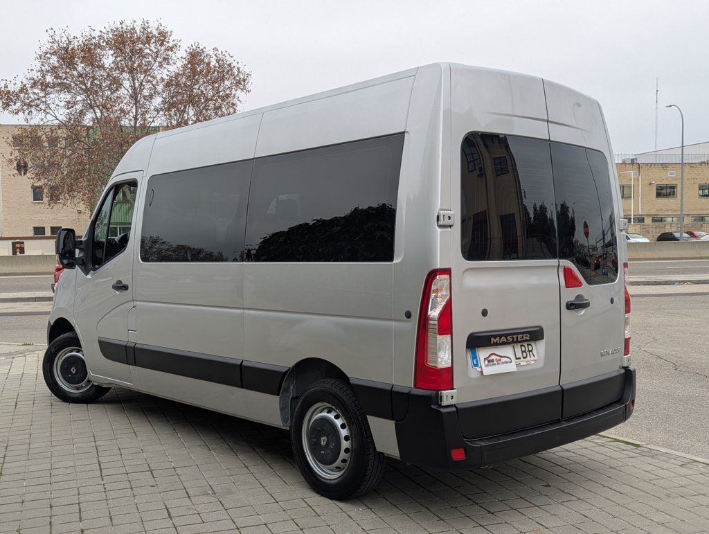 MIDCar coches ocasión Madrid Renault Master 2.3dCi Combi 9 Plazas S&S Energy L2h2 3500 Dci 140cv E6 IVA y Garantía Incl Etiqueta C