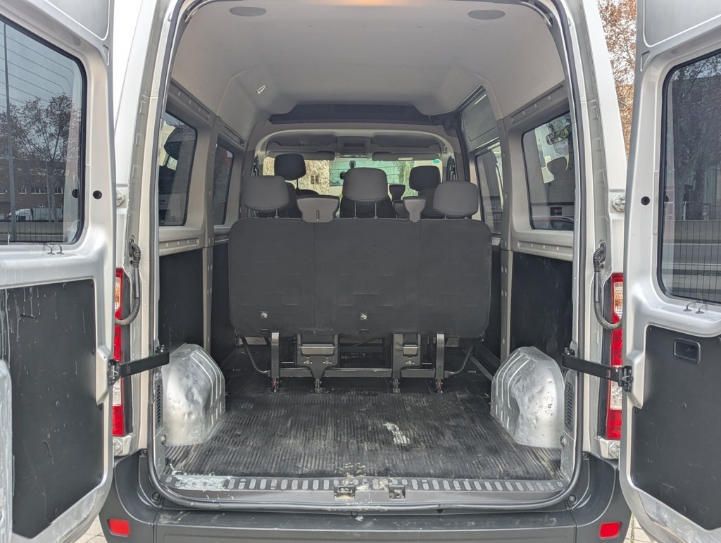 MIDCar coches ocasión Madrid Renault Master 2.3dCi Combi 9 Plazas S&S Energy L2h2 3500 Dci 140cv E6 IVA y Garantía Incl Etiqueta C