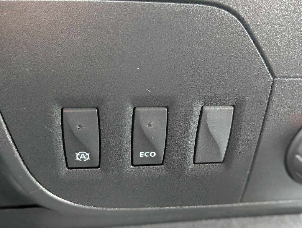 MIDCar coches ocasión Madrid Renault Master 2.3dCi Combi 9 Plazas S&S Energy L2h2 3500 Dci 140cv E6 IVA y Garantía Incl Etiqueta C