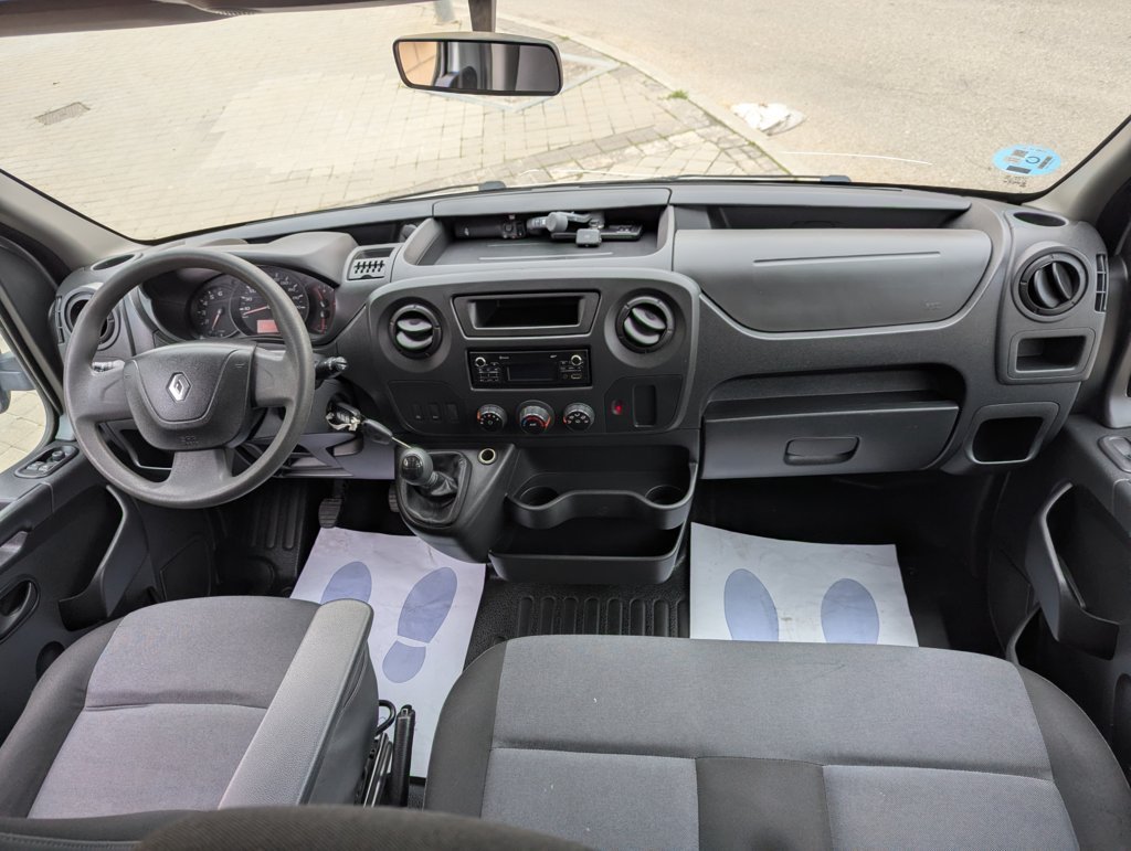 MIDCar coches ocasión Madrid Renault Master 2.3dCi Combi 9 Plazas S&S Energy L2h2 3500 Dci 140cv E6 IVA y Garantía Incl Etiqueta C