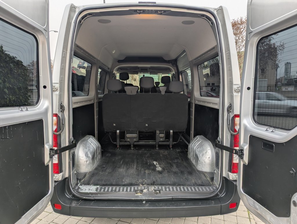 MIDCar coches ocasión Madrid Renault Master 2.3dCi Combi 9 Plazas S&S Energy L2h2 3500 Dci 140cv E6 IVA y Garantía Incl Etiqueta C