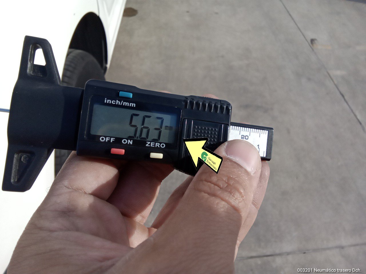 MIDCar coches ocasión Madrid Volkswagen Caddy Profesional Furgón 1.4 TGI 81kW BM 110Cv, Etiqueta medioambiental Eco IVA y Garantía Inc