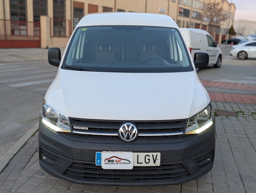 MIDCar coches ocasión Madrid Volkswagen Caddy Profesional Furgón 1.4 TGI 81kW BM 110Cv, Etiqueta medioambiental Eco IVA y Garantía Inc