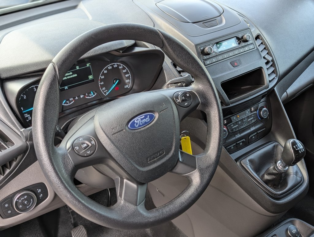 MIDCar coches ocasión Madrid Ford Transit Connect 210 L2 1.5 TDCi 100 5 Puertas  6 Velocidades Etiqueta medioambiental C