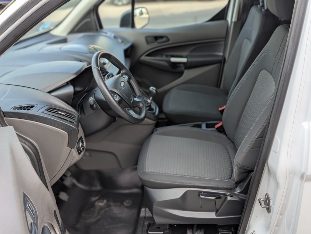 MIDCar coches ocasión Madrid Ford Transit Connect 210 L2 1.5 TDCi 100 5 Puertas  6 Velocidades Etiqueta medioambiental C
