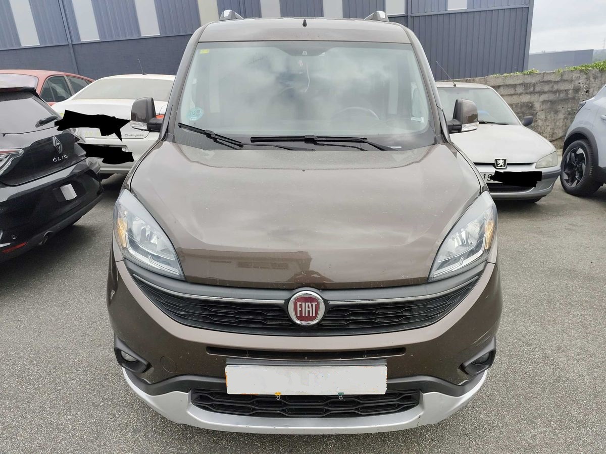 MIDCar coches ocasión Madrid Fiat Doblo 1.6 JTDM Trekking 120Cv, Matriculado como Turismo