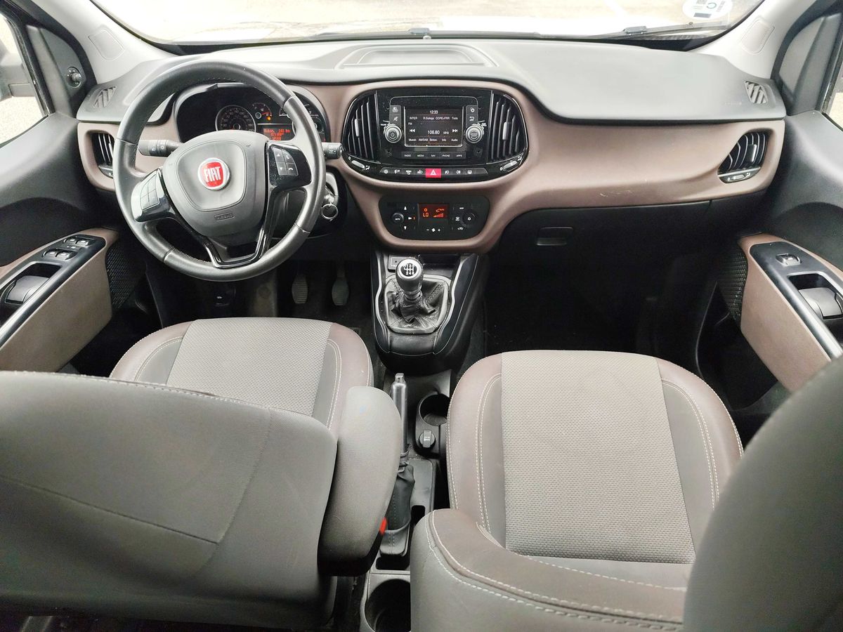 MIDCar coches ocasión Madrid Fiat Doblo 1.6 JTDM Trekking 120Cv, Matriculado como Turismo