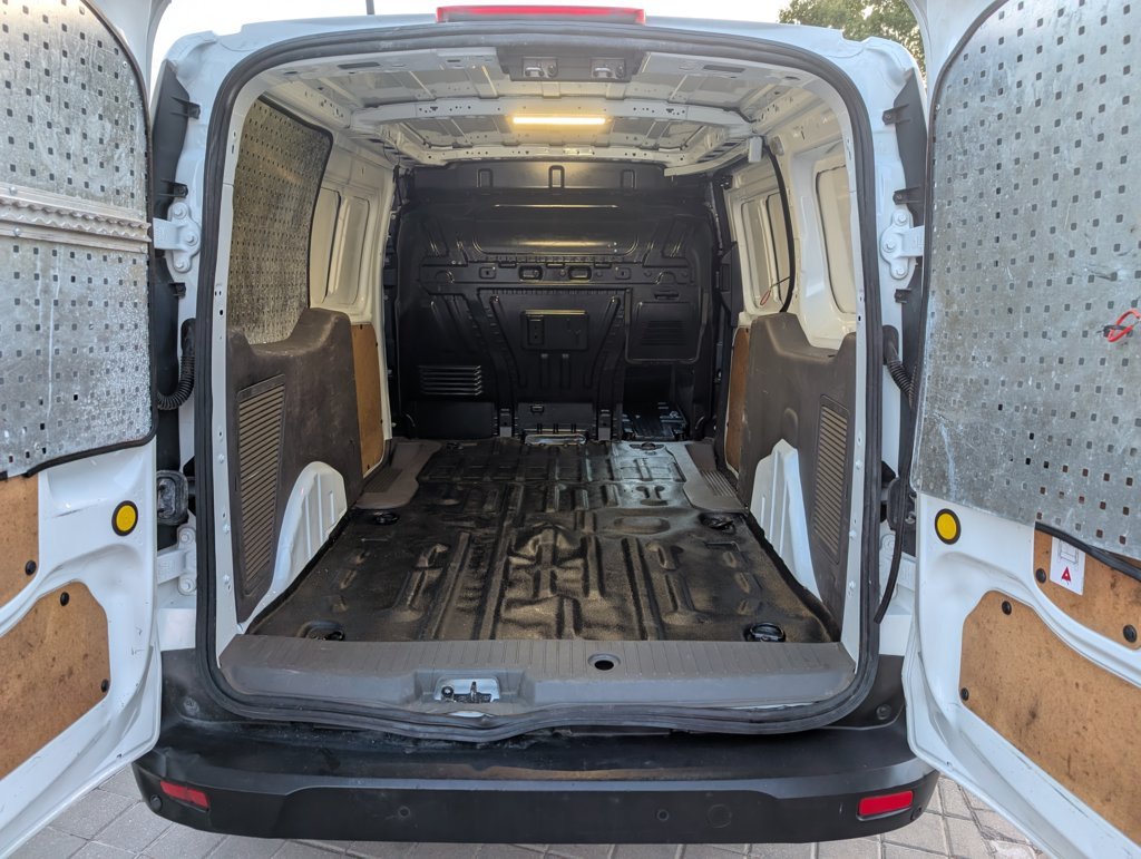 MIDCar coches ocasión Madrid Ford Transit Connect Van 1.5EcoBlue  Trend 240  S&S Trend L2, 3 Plazas, 6 Vel 120Cv Etiqueta C IVA Incl Garantia