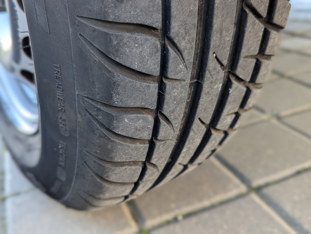 MIDCar coches ocasión Madrid Volkswagen Caddy Profesional Furgón 1.4 TGI 81kW BM 110Cv, Etiqueta medioambiental Eco IVA y Garantía Inc