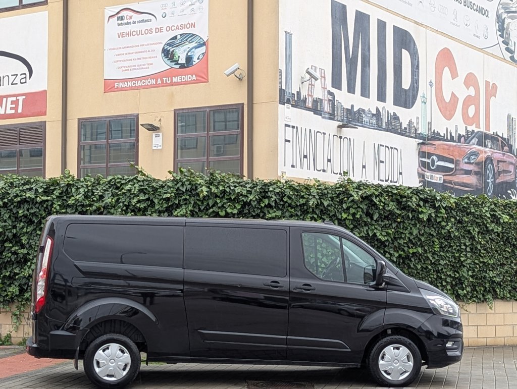 MIDCar coches ocasión Madrid Ford Transit Custom Van Dobl 2.0 TDCI 96kW 300 L2 MHEV Trend 4 Puertas Etiqueta ECO 6 Plazas