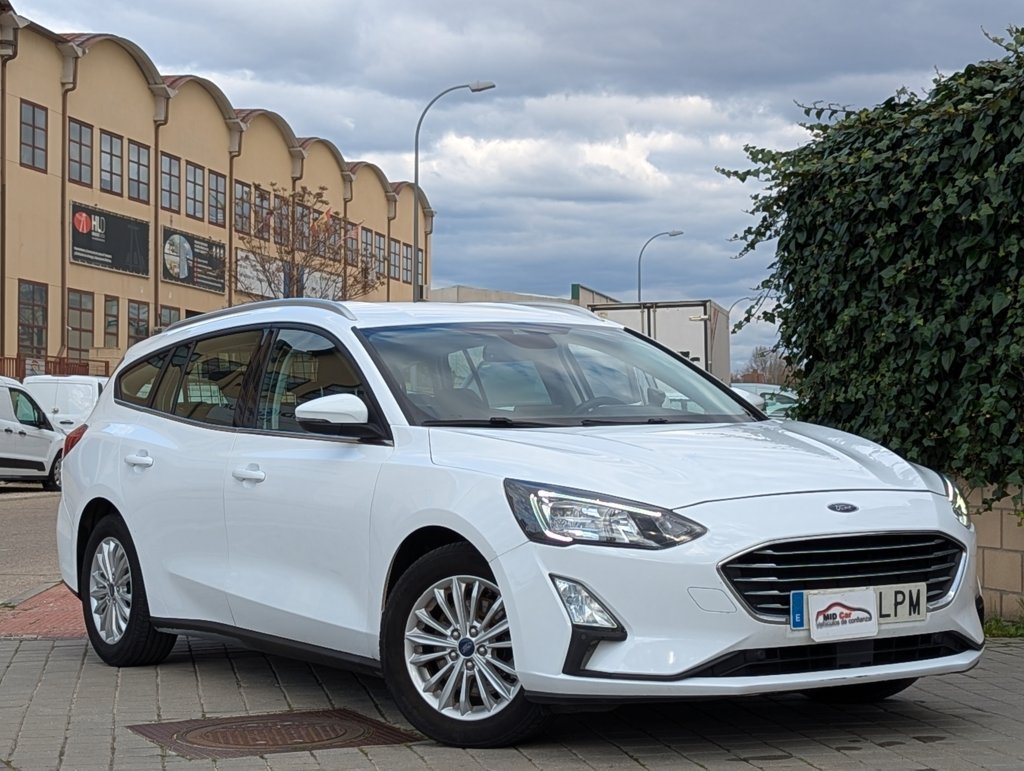 MIDCar coches ocasión Madrid Ford Focus SB  Titanium 1.5EcoBlue 120Cv 6Velocidade Etiqueta C Nacional IVa y Garantía