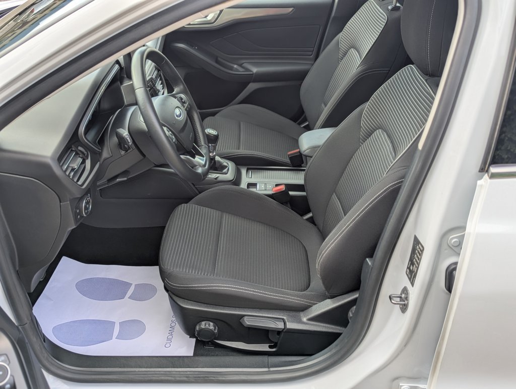 MIDCar coches ocasión Madrid Ford Focus SB  Titanium 1.5EcoBlue 120Cv 6Velocidade Etiqueta C Nacional IVa y Garantía