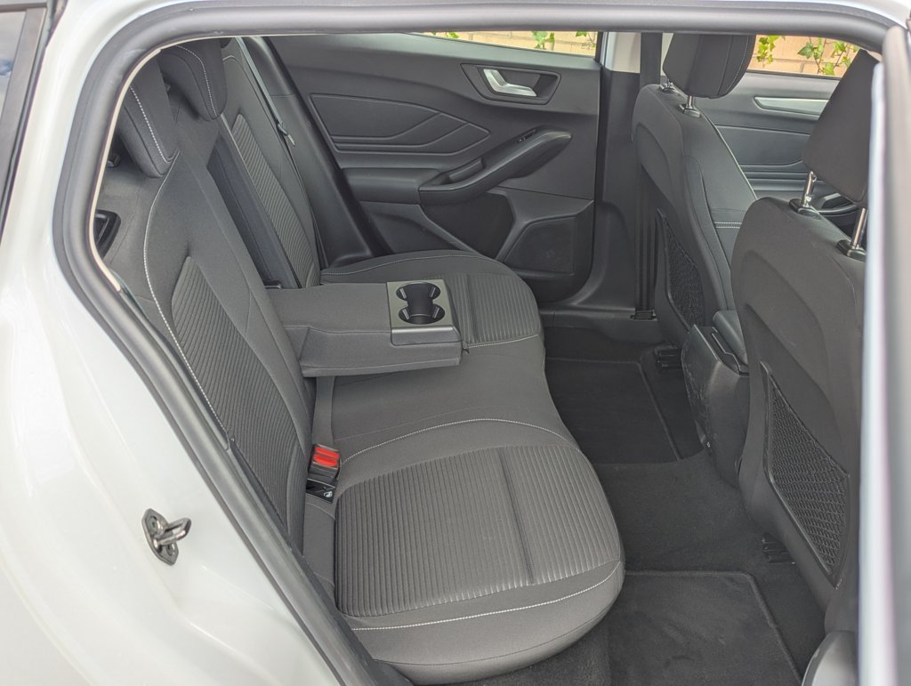 MIDCar coches ocasión Madrid Ford Focus SB  Titanium 1.5EcoBlue 120Cv 6Velocidade Etiqueta C Nacional IVa y Garantía