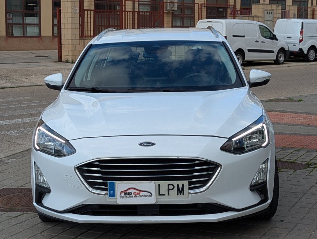 MIDCar coches ocasión Madrid Ford Focus SB  Titanium 1.5EcoBlue 120Cv 6Velocidade Etiqueta C Nacional IVa y Garantía
