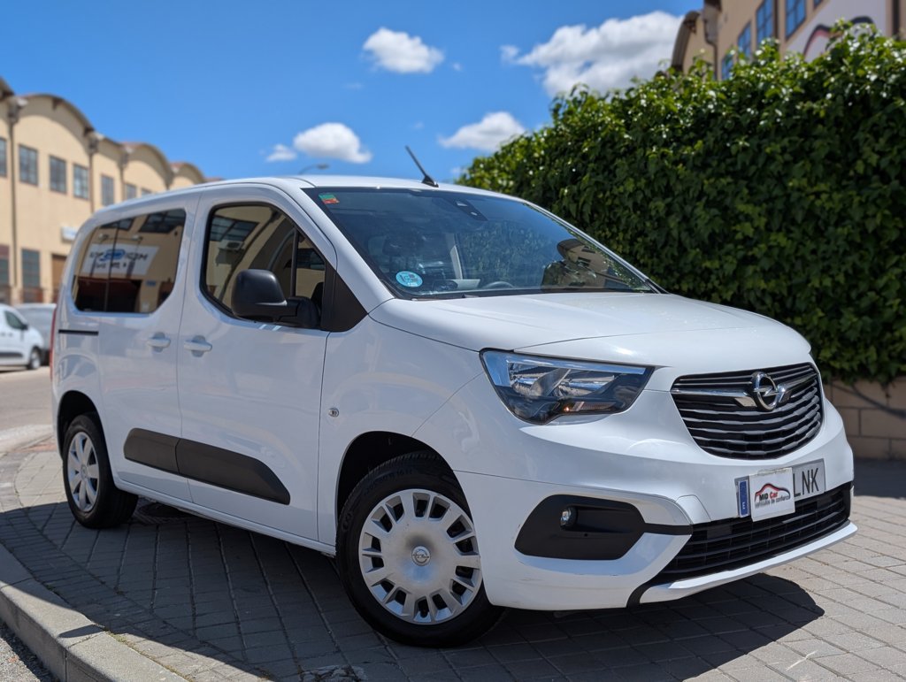 MIDCar coches ocasión Madrid Opel Combo 1.5Td S7S Edition Plus L 100Cv IVA y Garantia Inc Etiqueta C Nacional