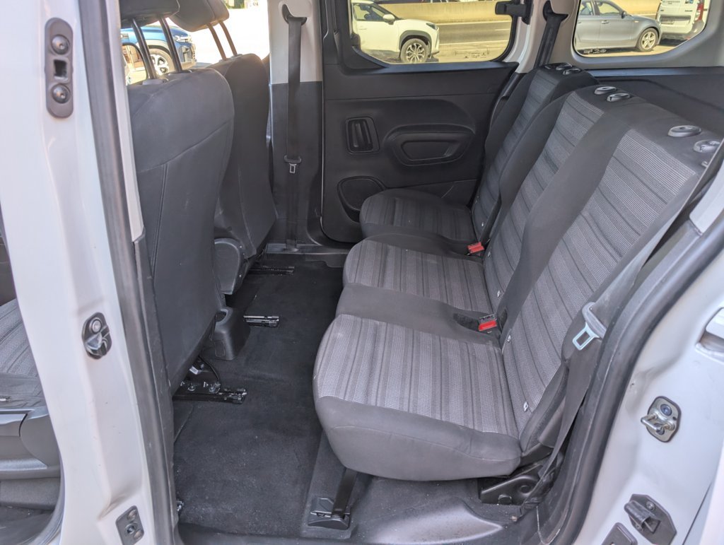 MIDCar coches ocasión Madrid Opel Combo 1.5Td S7S Edition Plus L 100Cv IVA y Garantia Inc Etiqueta C Nacional