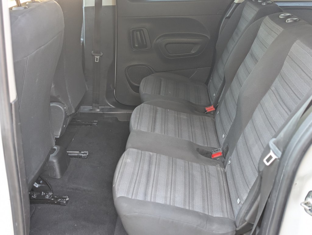 MIDCar coches ocasión Madrid Opel Combo 1.5Td S7S Edition Plus L 100Cv IVA y Garantia Inc Etiqueta C Nacional