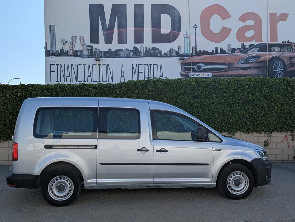 MIDCar coches ocasión Madrid Volkswagen Caddy Profesional Kombi Maxi 2.0Tdi  Etiqueta C IVA y Garantía Incl