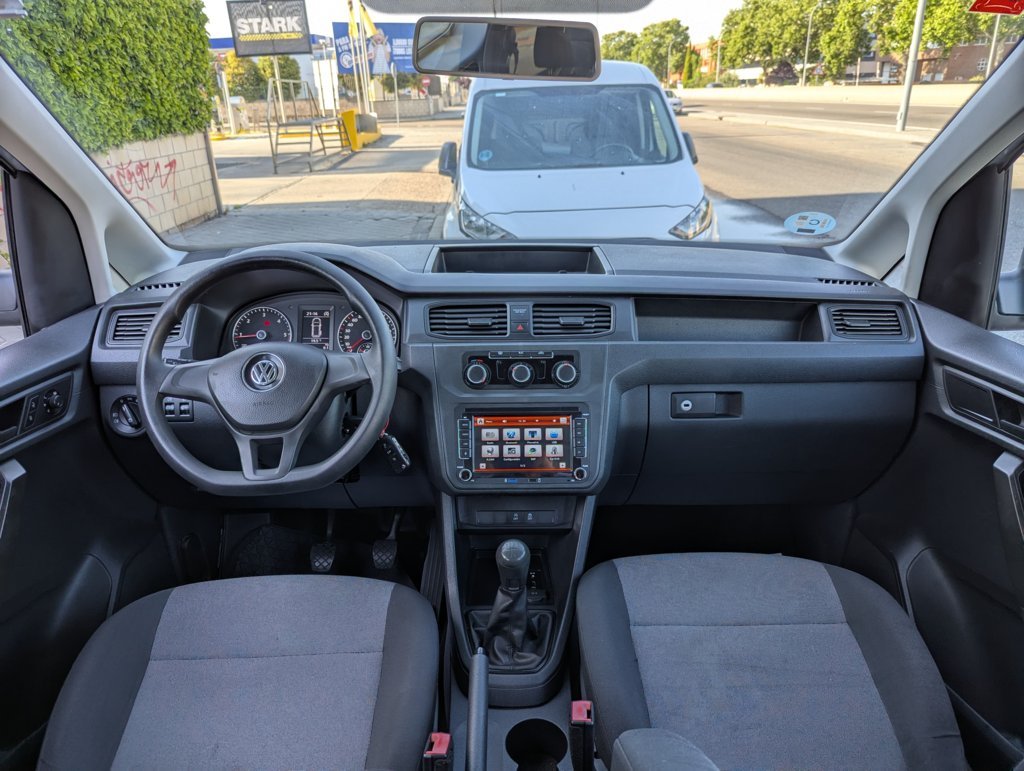 MIDCar coches ocasión Madrid Volkswagen Caddy Profesional Kombi Maxi 2.0Tdi  Etiqueta C IVA y Garantía Incl