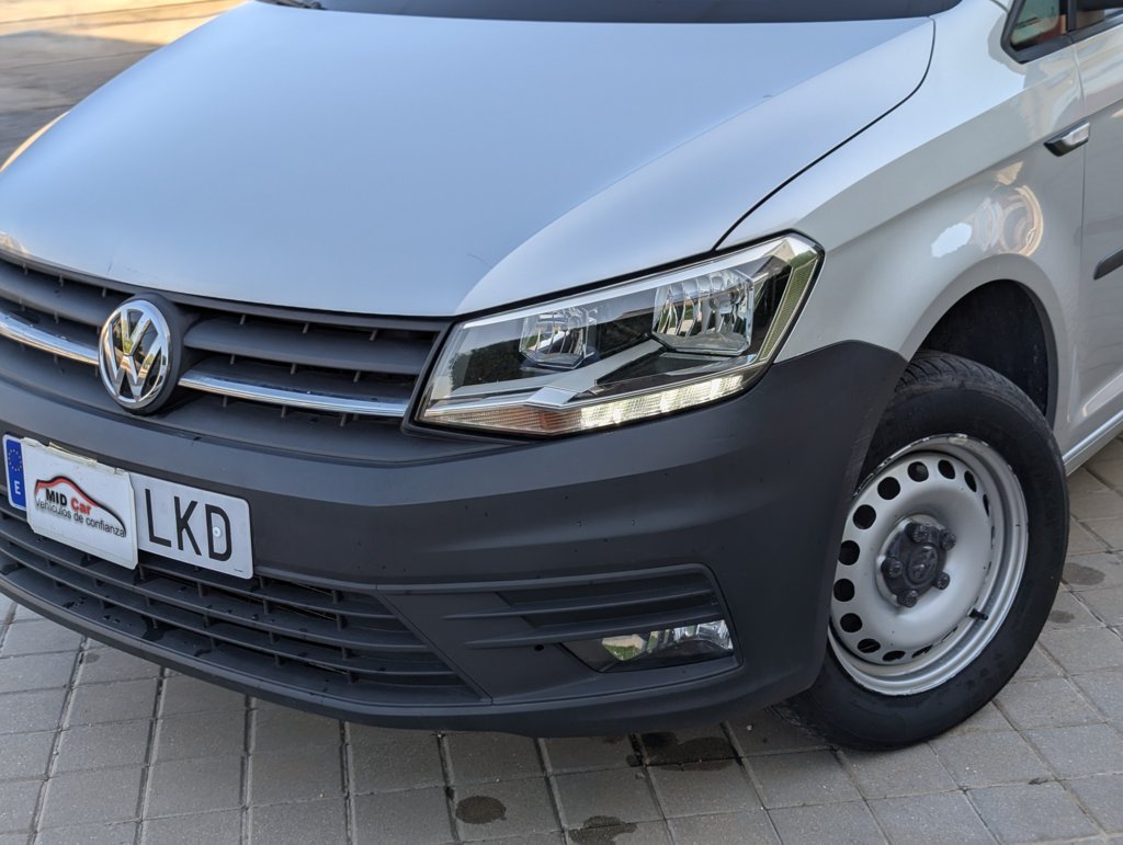 MIDCar coches ocasión Madrid Volkswagen Caddy Profesional Kombi Maxi 2.0Tdi  Etiqueta C IVA y Garantía Incl
