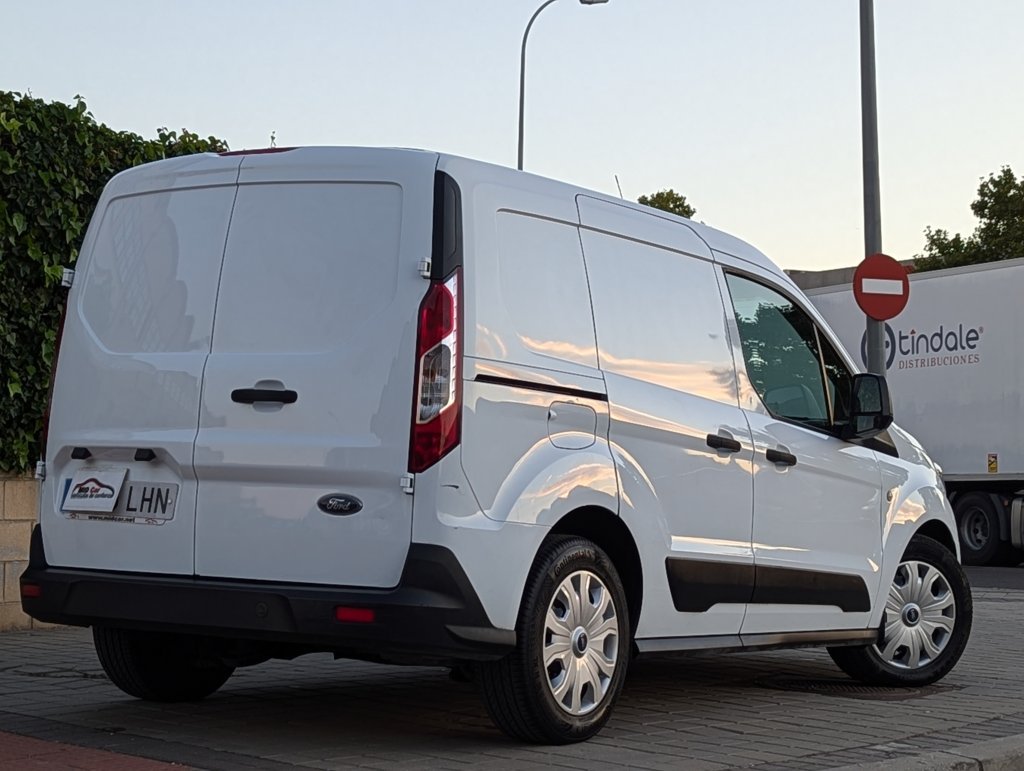 MIDCar coches ocasión Madrid Ford Transit Connect Furgón Van  Trend 220 L1 Automatico 3 Plazas