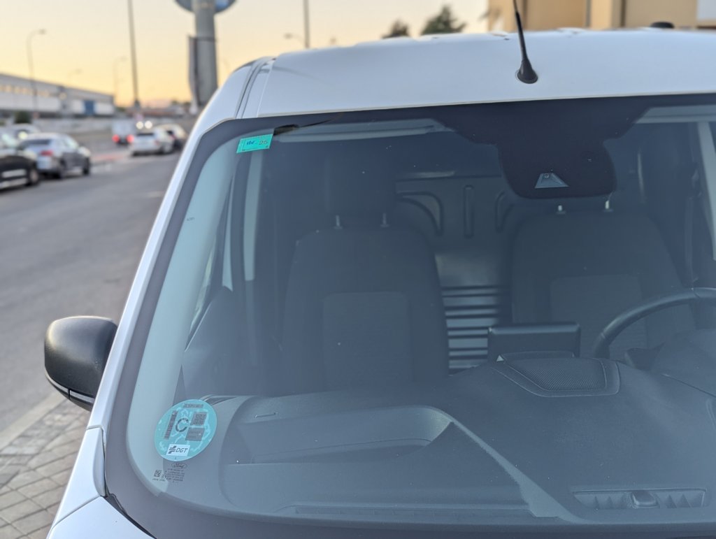 MIDCar coches ocasión Madrid Ford Transit Connect Furgón Van 1.5 EcoBlue Trend 220 L1 Automático 120 CV