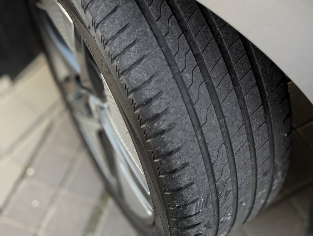 MIDCar coches ocasión Madrid HYUNDAI  iONIQ 1.6 GDI HEV Tecno DCT Hybrido Etiqueta ECO nacional IVA y Garantía Incl