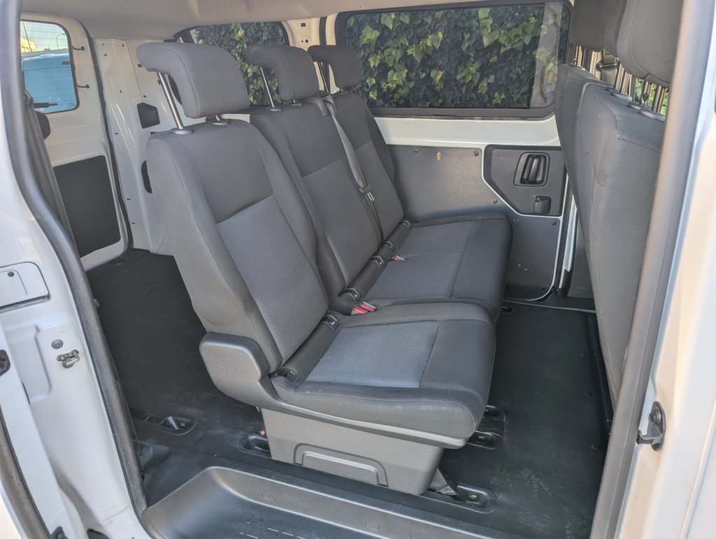 MIDCar coches ocasión Madrid Citroen Jumpy 2.0BlueHdi 150Cv , 6/9 Plazas con IVA y garantía Incl Etiqueta C