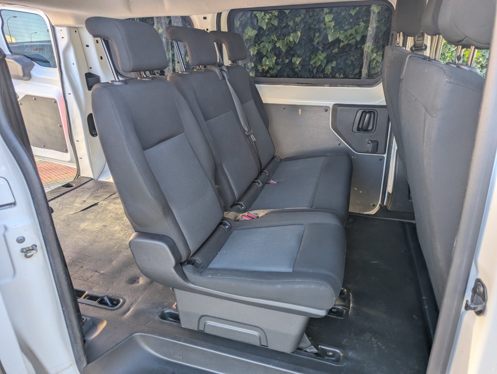 MIDCar coches ocasión Madrid Citroen Jumpy 2.0BlueHdi 150Cv , 6/9 Plazas con IVA y garantía Incl Etiqueta C