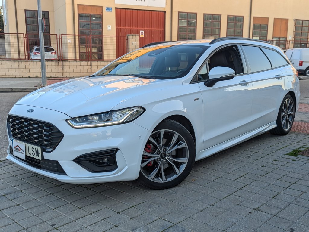 MIDCar coches ocasión Madrid Ford Mondeo 2.0 Híbrido 138kW ST-Line HEV AT SB  Etiqueta medioambiental ECO Nacional 1Dueño con IVA y Garantía