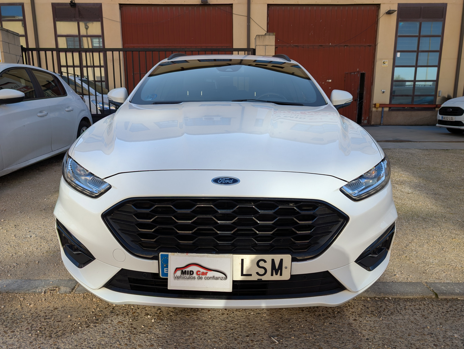 MIDCar coches ocasión Madrid Ford Mondeo 2.0 Híbrido 138kW ST-Line HEV AT SB  Etiqueta medioambiental ECO Nacional 1Dueño con IVA y Garantía