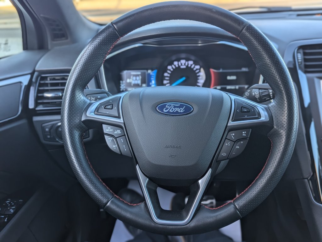 MIDCar coches ocasión Madrid Ford Mondeo 2.0 Híbrido 138kW ST-Line HEV AT SB  Etiqueta medioambiental ECO Nacional 1Dueño con IVA y Garantía