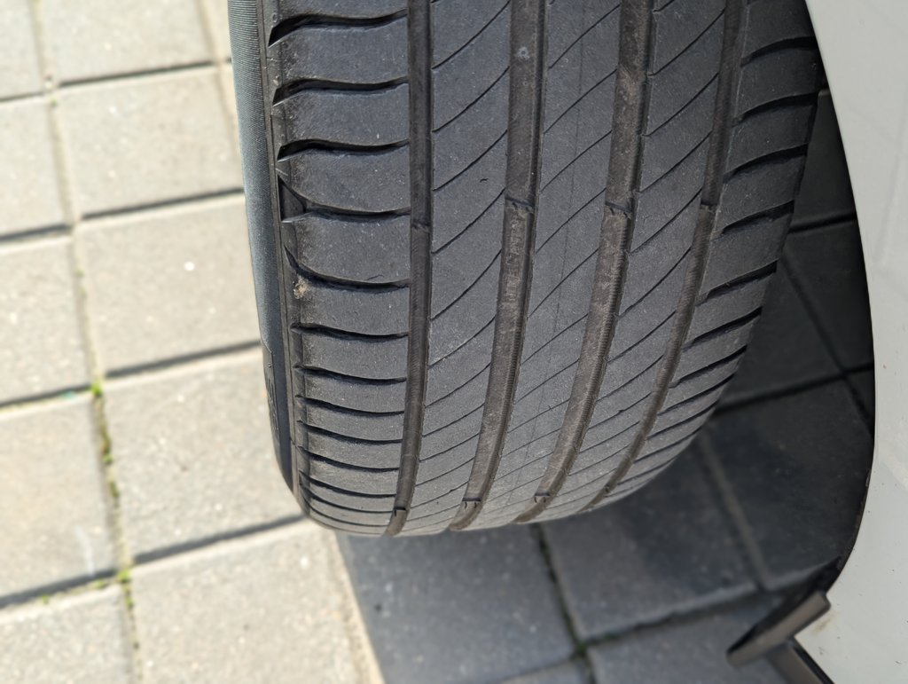 MIDCar coches ocasión Madrid Ford Grand Connect  Kombi  Titanium 1.5 TDCi 100Cv Monovolumen