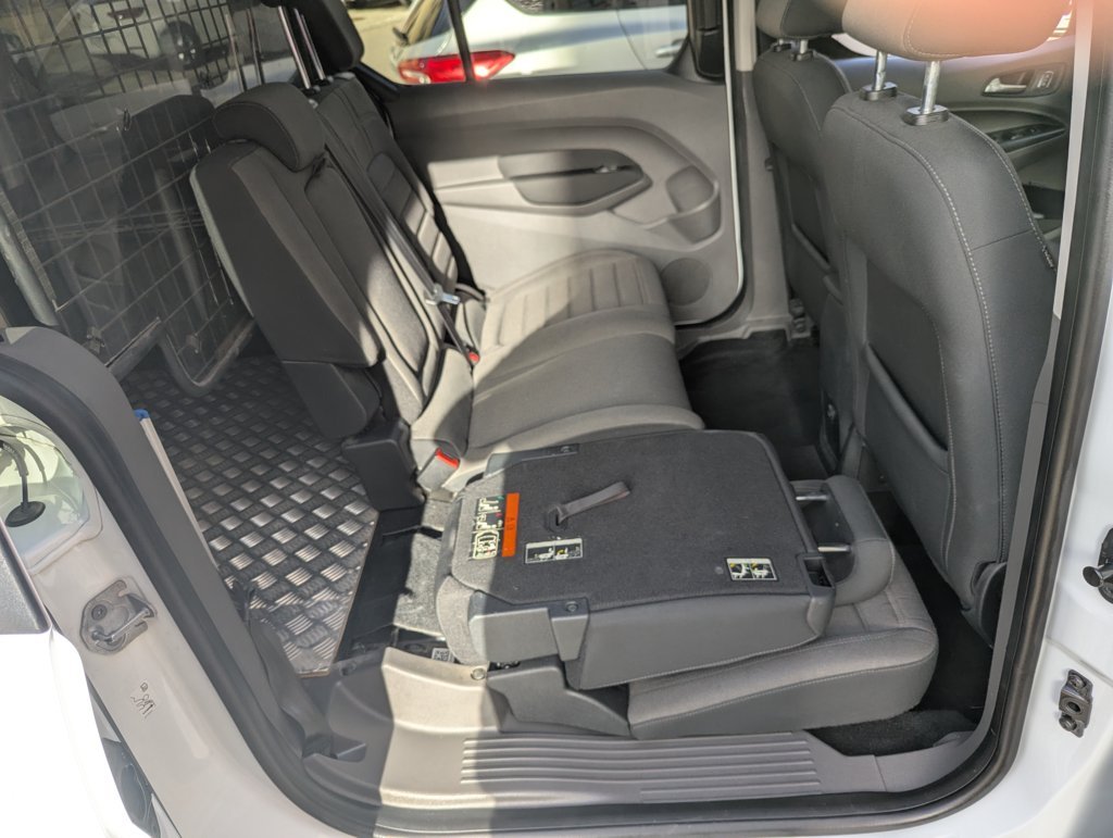 MIDCar coches ocasión Madrid Ford Grand Connect  Kombi  Titanium 1.5 TDCi 100Cv Monovolumen