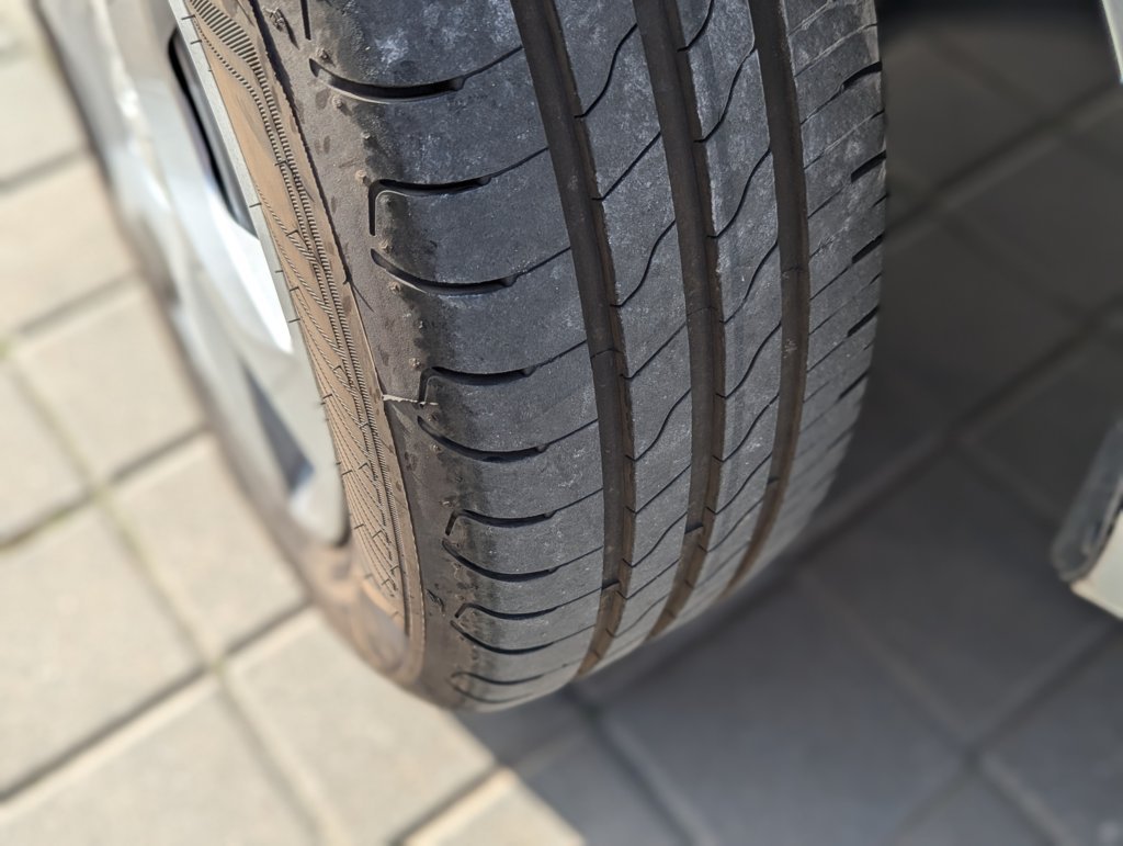 MIDCar coches ocasión Madrid Dacia Dokker Van Essential 1.6 110Cv GLP Híbrido ECO,