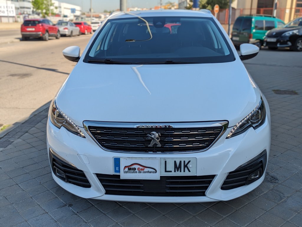 MIDCar coches ocasión Madrid Peugeot 308SW Allure Pack BlueHdi Auto S&S EAT8 130Cv,