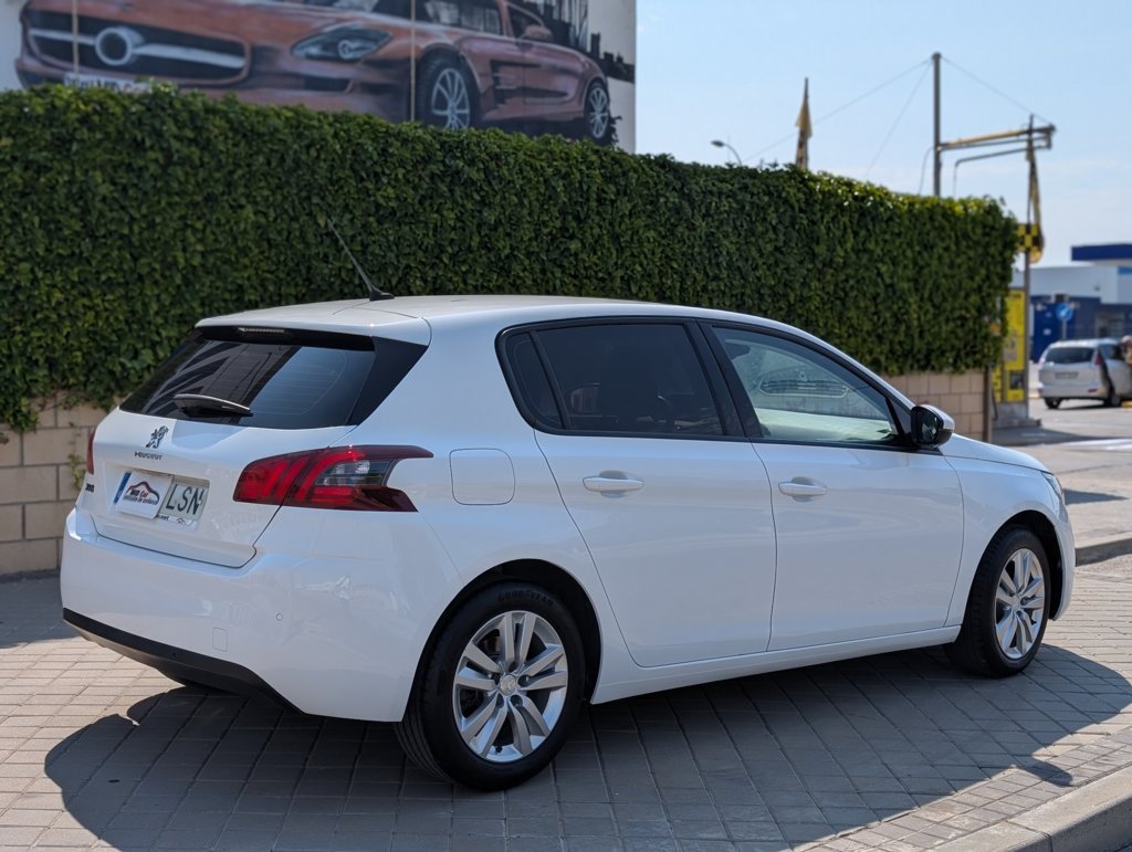 MIDCar coches ocasión Madrid Peugeot 308 Allure BlueHdi Auto S&S EAT8 130Cv