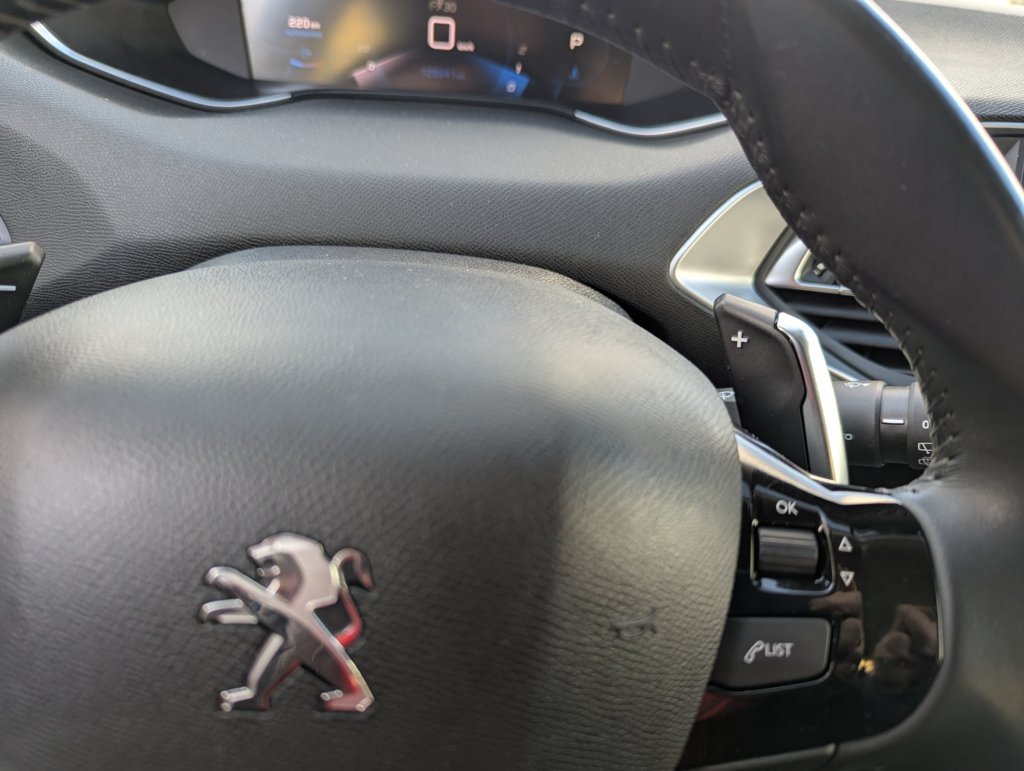 MIDCar coches ocasión Madrid Peugeot 308 Allure BlueHdi Auto S&S EAT8 130Cv