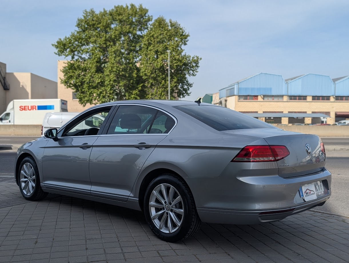 MIDCar coches ocasión Madrid VOLKSWAGEN PASSAT Advance 2.0 TDI 110kW (150CV)