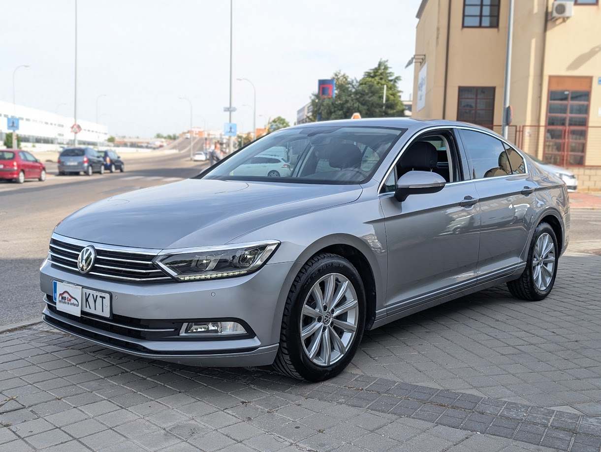 MIDCar coches ocasión Madrid VOLKSWAGEN PASSAT Advance 2.0 TDI 110kW (150CV)