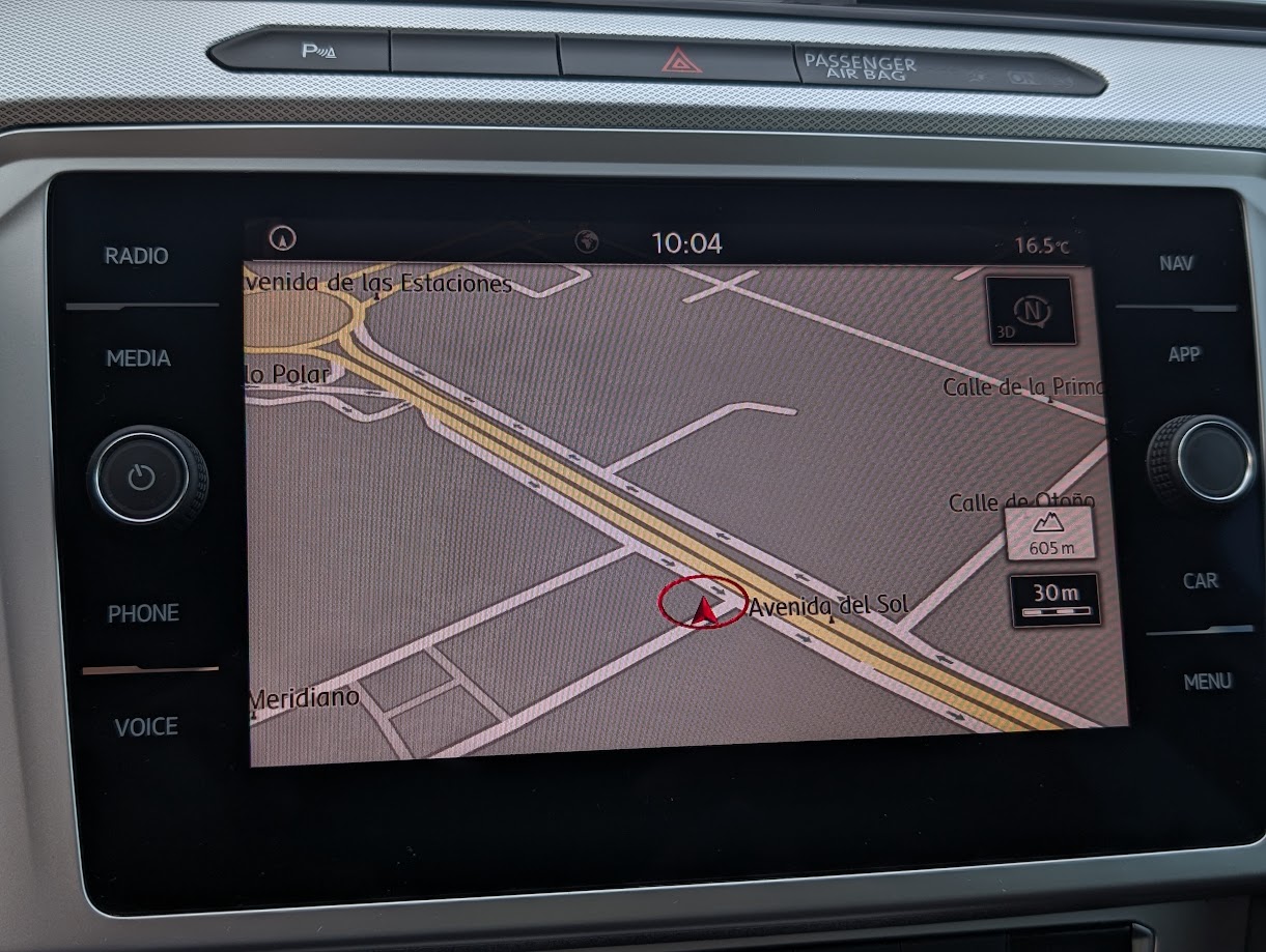 MIDCar coches ocasión Madrid VOLKSWAGEN PASSAT Advance 2.0 TDI 110kW (150CV)